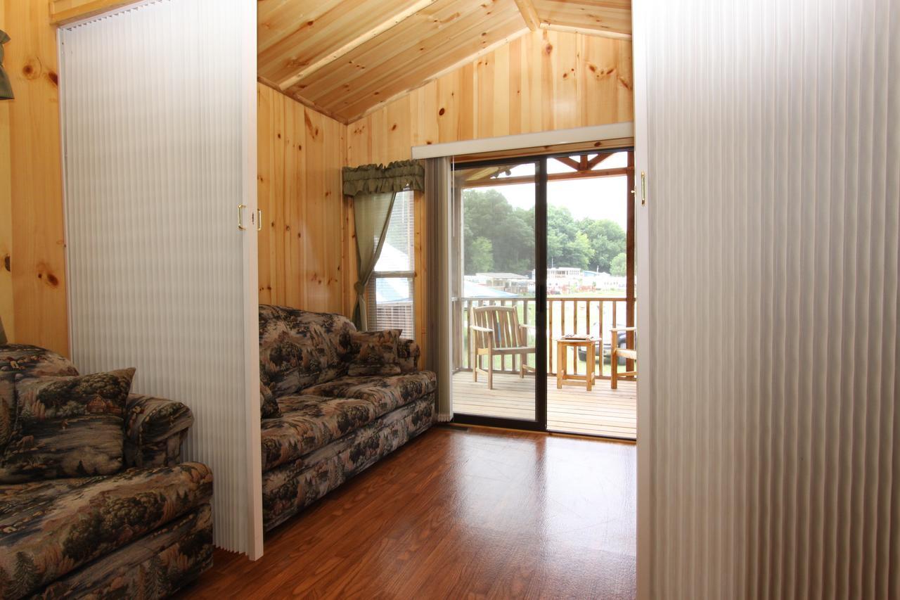Blackhawk Rv Campground Cabin 1 Milton Exterior photo